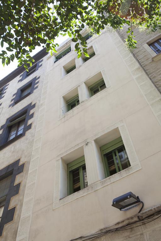 Ainb Las Ramblas-Colon Apartments Barcelona Exterior photo