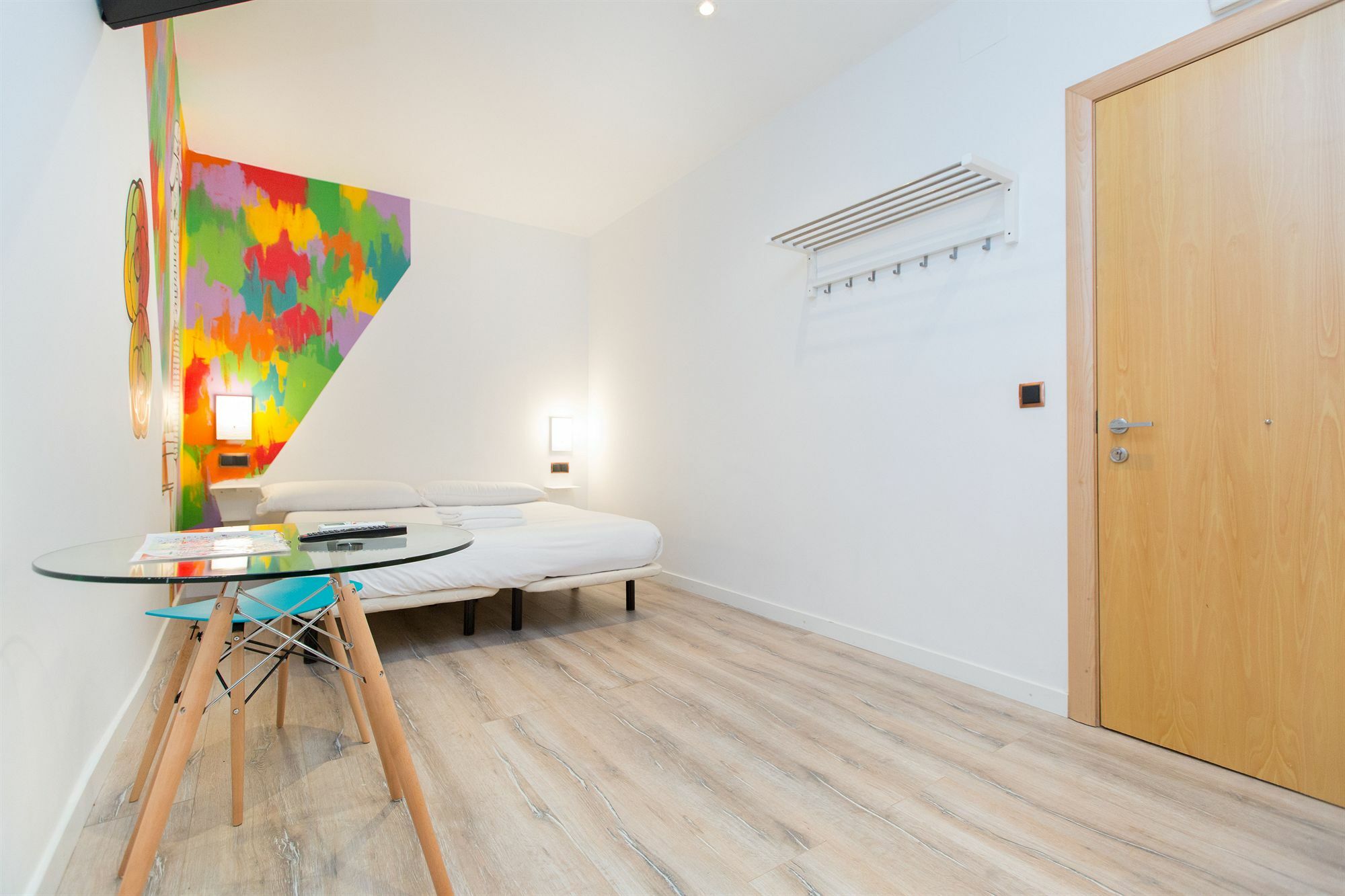 Ainb Las Ramblas-Colon Apartments Barcelona Exterior photo